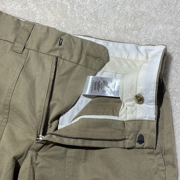 Vince. Four Pocket Bermuda Shorts - Picture 9 of 10